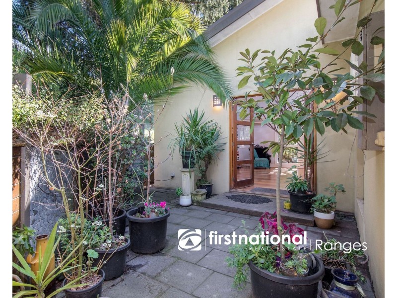 24 Batesleigh Road, Selby VIC 3159