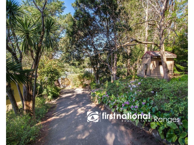 24 Batesleigh Road, Selby VIC 3159