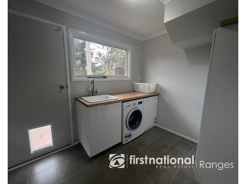 48 Thompson Road, Upwey VIC 3158