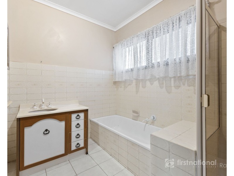 25 Farview Street, Glenroy VIC 3046