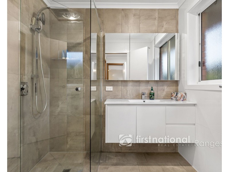 105 Fraser Crescent, Wantirna South VIC 3152