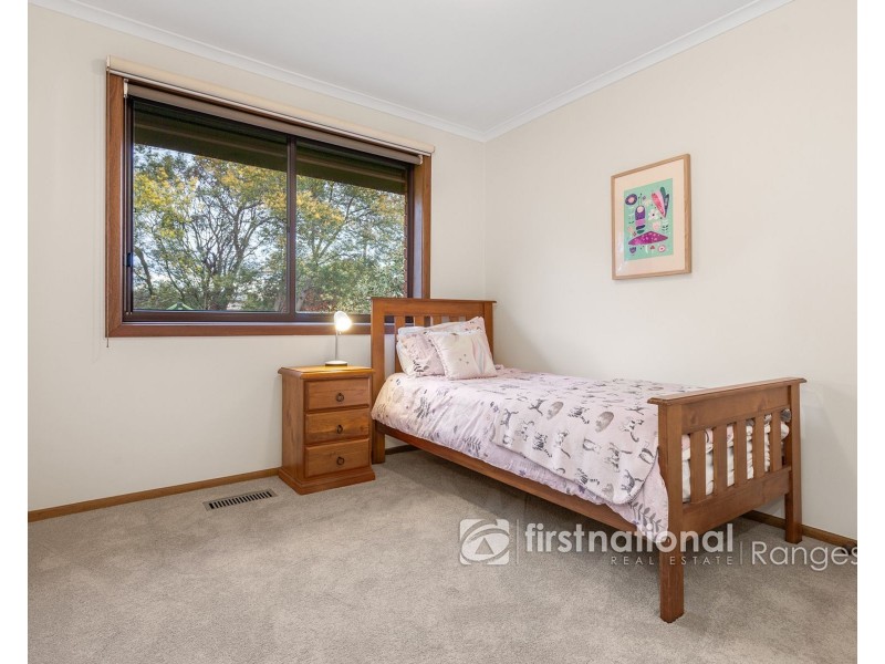105 Fraser Crescent, Wantirna South VIC 3152