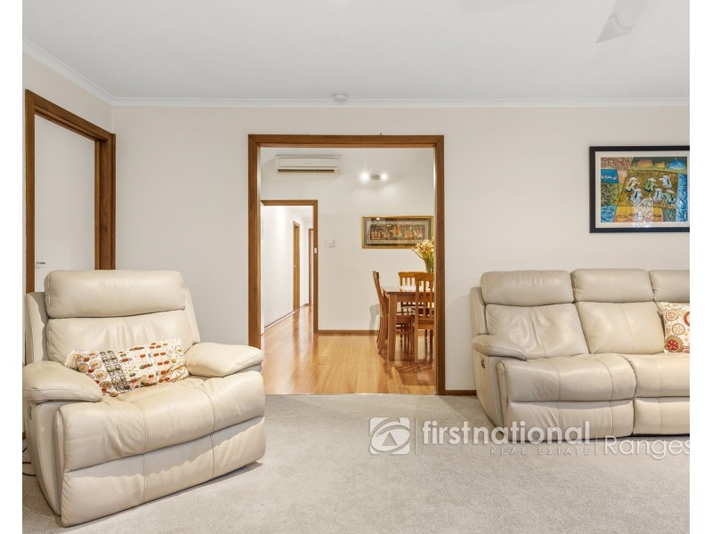 105 Fraser Crescent, Wantirna South VIC 3152