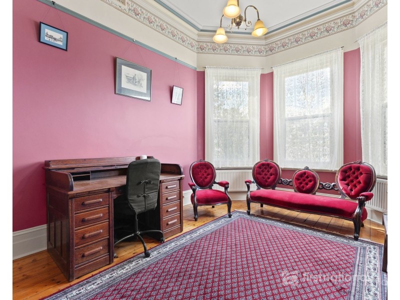 33 Cassels Road, Brunswick VIC 3056