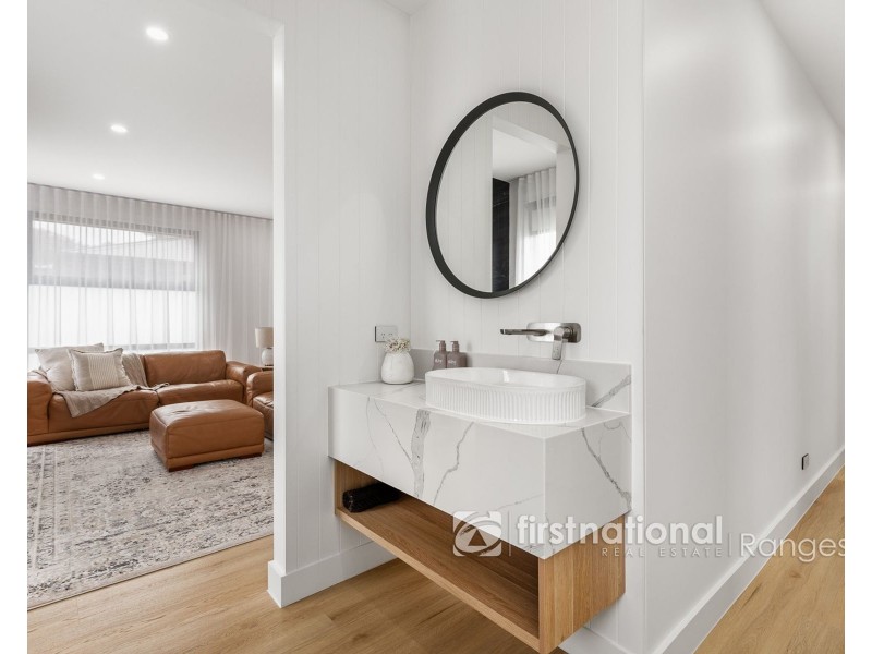 20 Petworth Rise, Officer VIC 3809