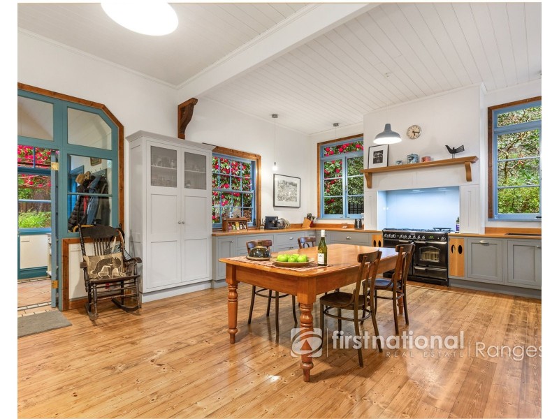 4 Ogilvy Road, Clematis VIC 3782