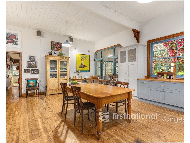 4 Ogilvy Road, Clematis VIC 3782