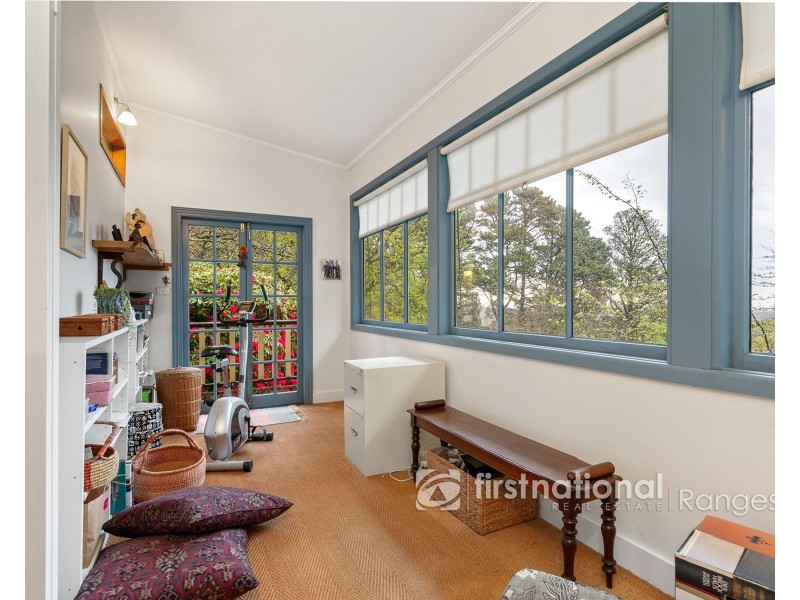 4 Ogilvy Road, Clematis VIC 3782