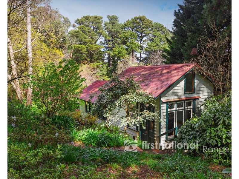 4 Ogilvy Road, Clematis VIC 3782