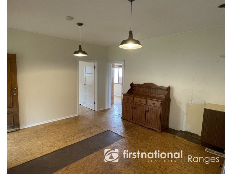 16 Fairbridge Lane, Cockatoo VIC 3781