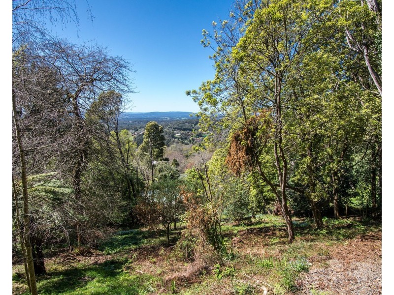 13 Dalmonte Grove, Kallista VIC 3791