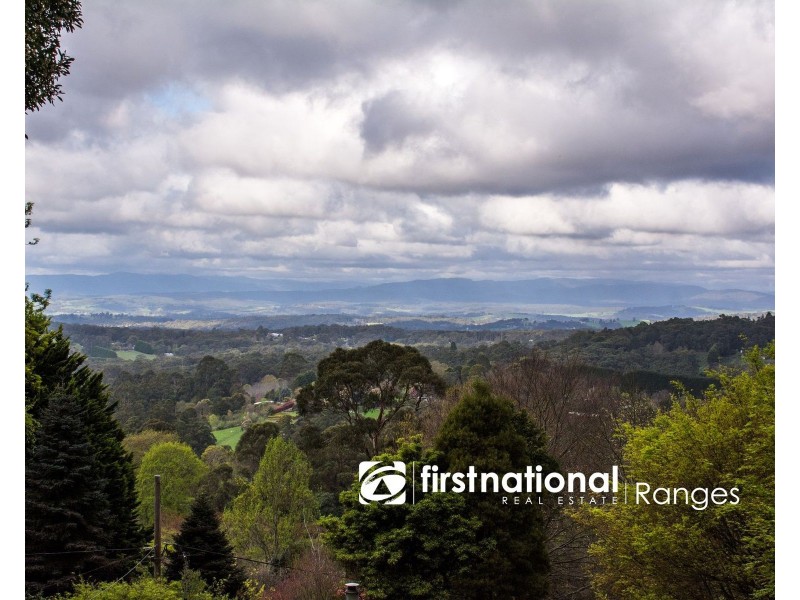 13 Dalmonte Grove, Kallista VIC 3791