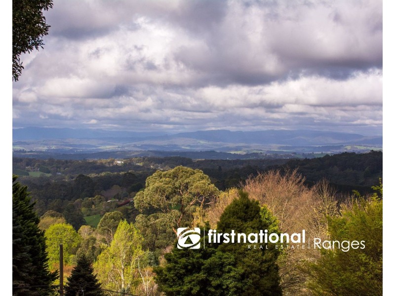 13 Dalmonte Grove, Kallista VIC 3791