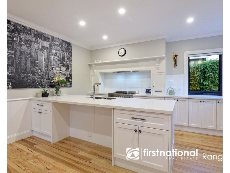 5 Regal Close, Emerald VIC 3782