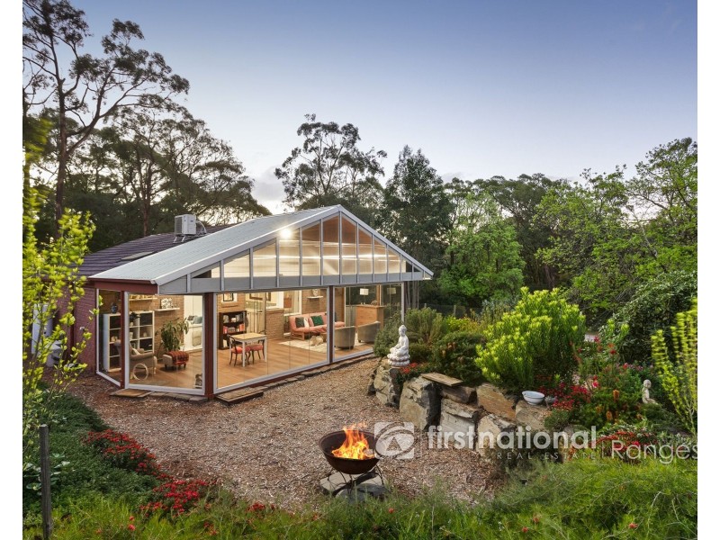 8 Nolan Road, Emerald VIC 3782