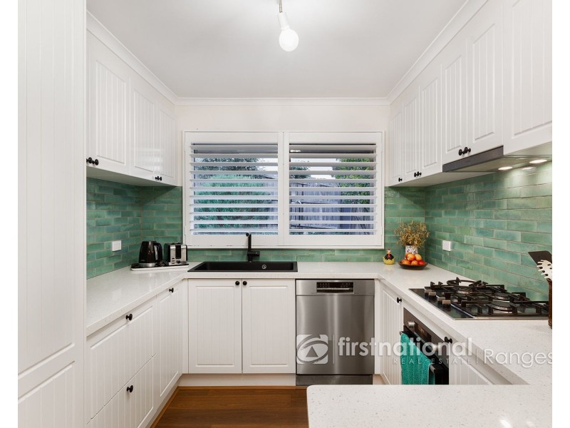 8 Nolan Road, Emerald VIC 3782