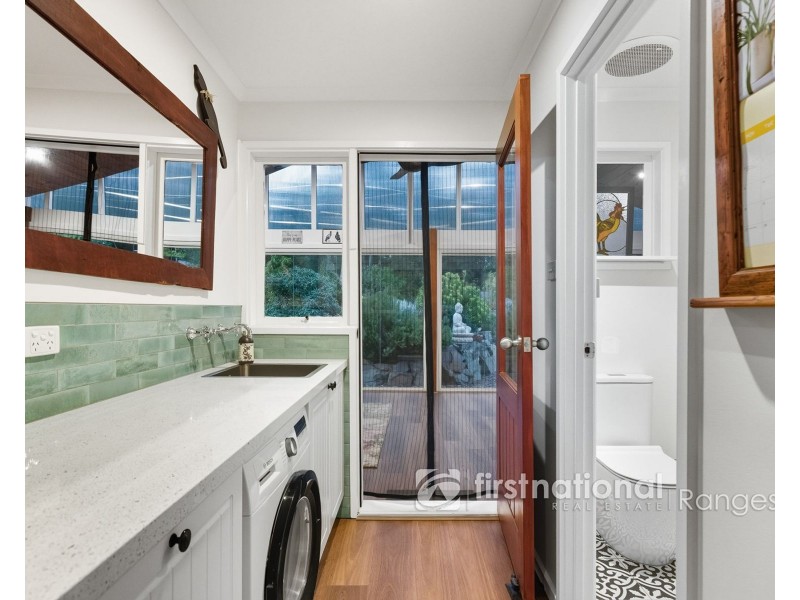 8 Nolan Road, Emerald VIC 3782