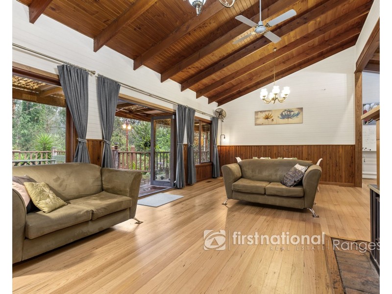143 Woori Yallock Road, Cockatoo VIC 3781
