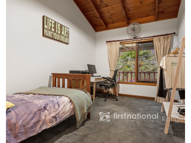 143 Woori Yallock Road, Cockatoo VIC 3781