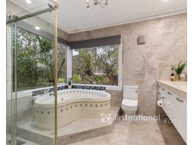143 Woori Yallock Road, Cockatoo VIC 3781