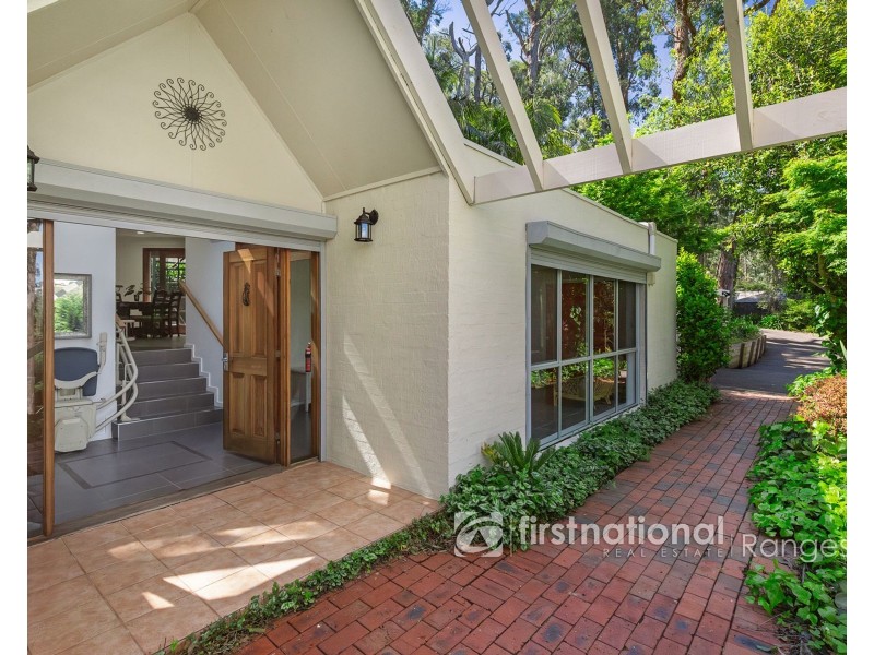 40 Fern Glade Drive, Emerald VIC 3782