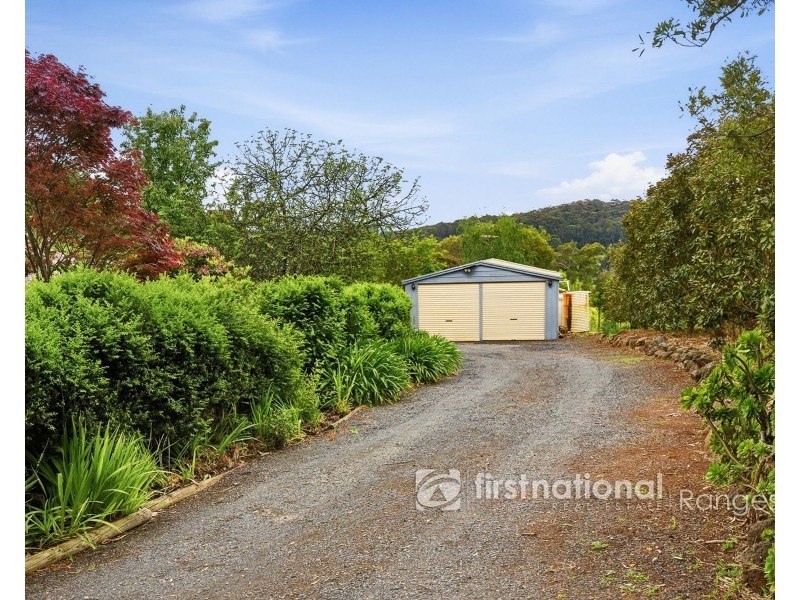 13 Henderson Hill Road, Silvan VIC 3795