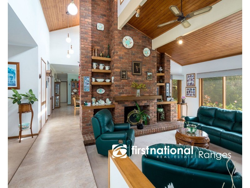 12 Mervyn Road, Belgrave South VIC 3160