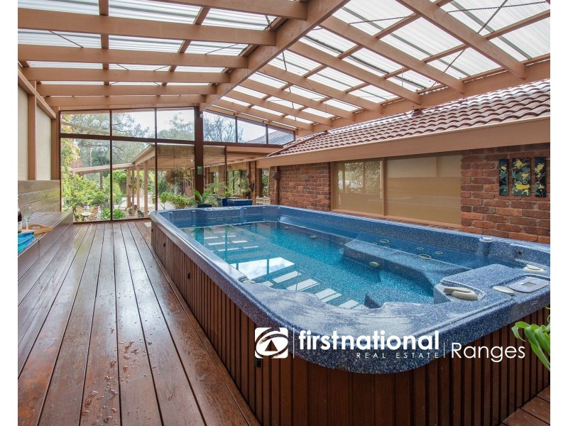 12 Mervyn Road, Belgrave South VIC 3160