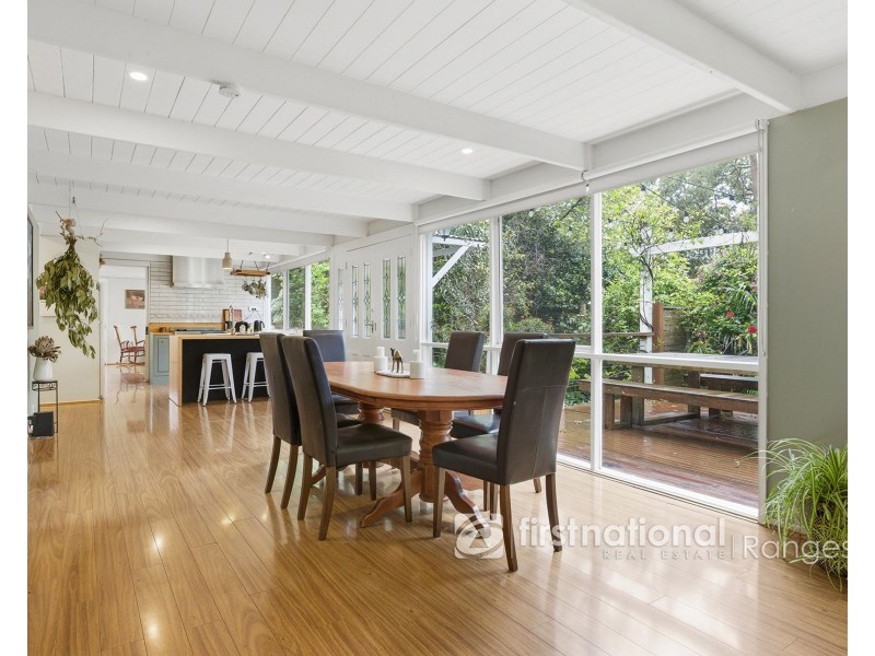 15 Charman Avenue, Emerald VIC 3782