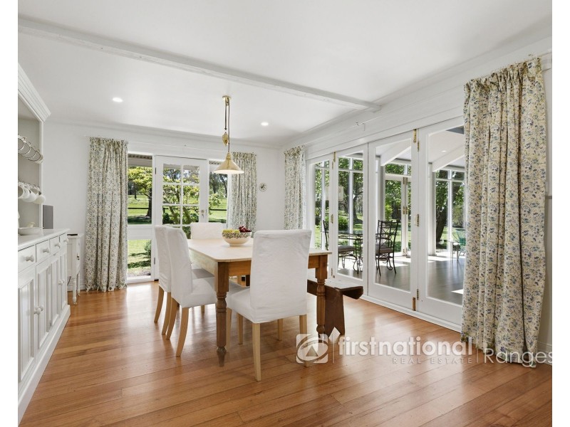 11 Cherry Road, Macclesfield VIC 3782