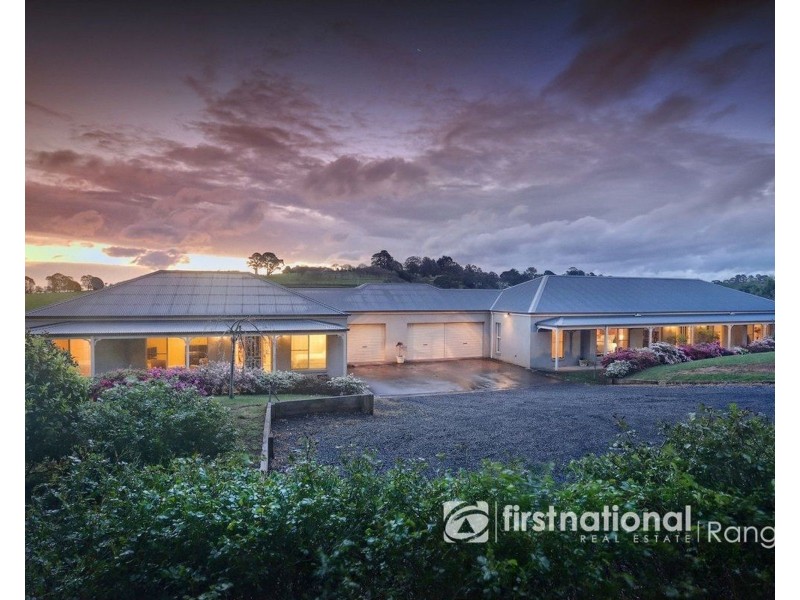 17 & 17a Ford Road, Emerald VIC 3782