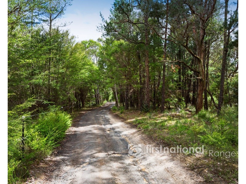 50 Bedford Road, Cockatoo VIC 3781