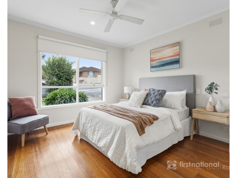 1/4 Wallace Avenue, Bayswater VIC 3153