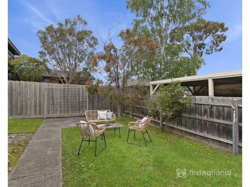 1/4 Wallace Avenue, Bayswater VIC 3153