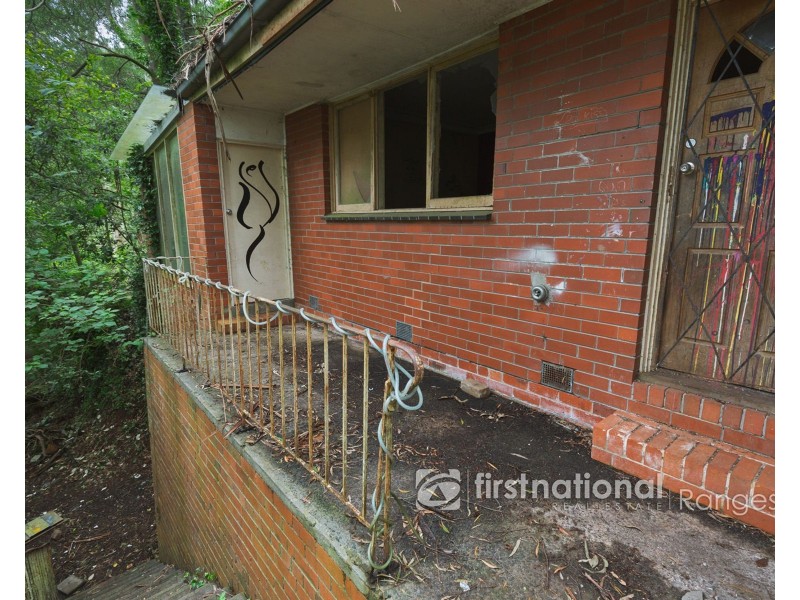 10 Titania Crescent, Tremont VIC 3785