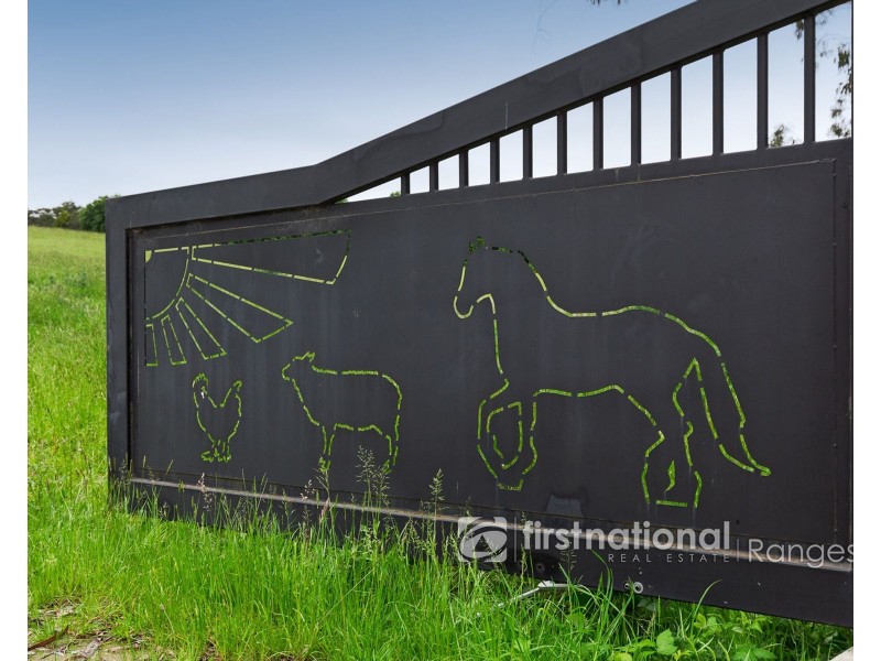 86 Hayseys Road, Narre Warren East VIC 3804