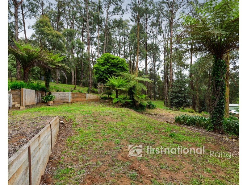10 Salisbury Avenue, Cockatoo VIC 3781