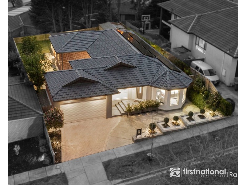 7 Montbrae Circuit, Narre Warren North VIC 3804