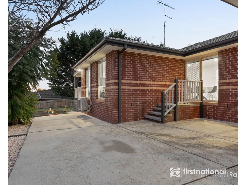 7 Montbrae Circuit, Narre Warren North VIC 3804