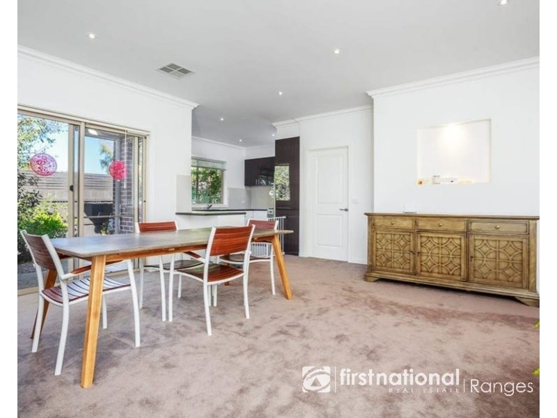 8A Sellick Drive, Croydon VIC 3136