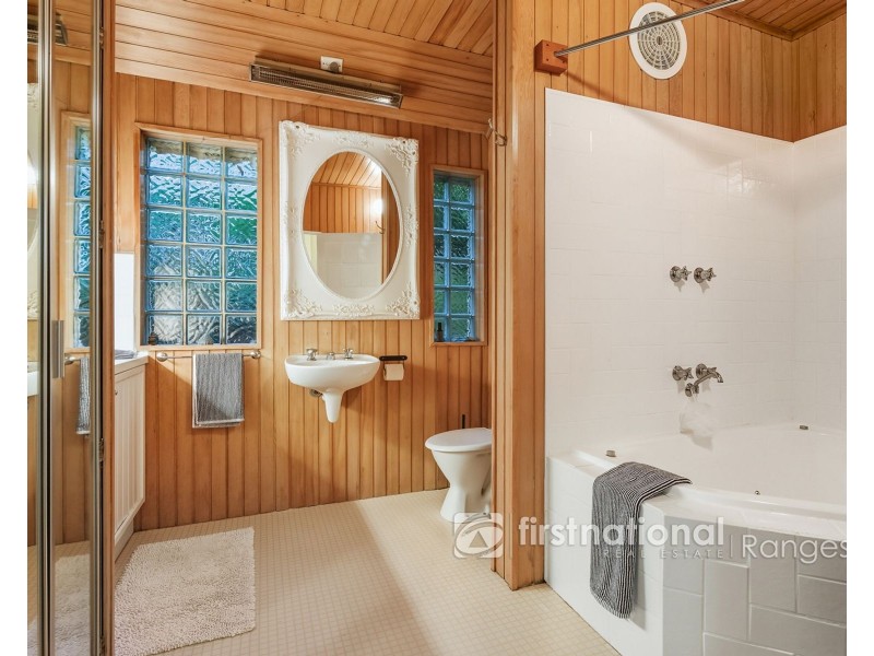 20 Sycamore Avenue, Emerald VIC 3782