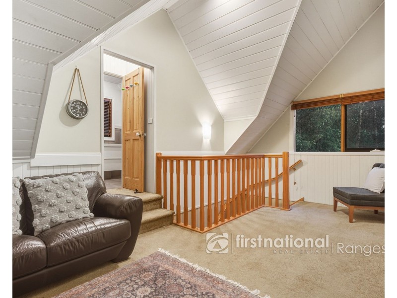 37 Fern Glade Drive, Emerald VIC 3782