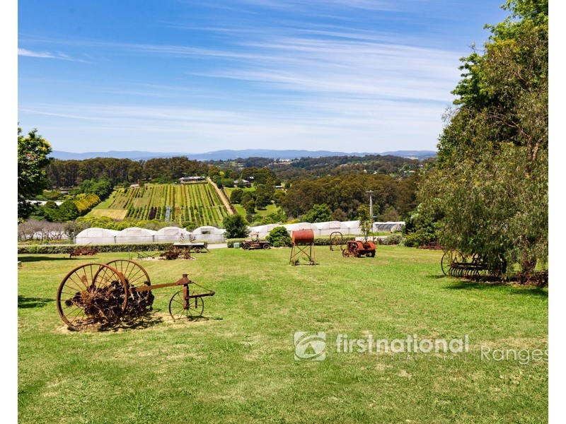 24-26 McCarthy Road, Olinda VIC 3788