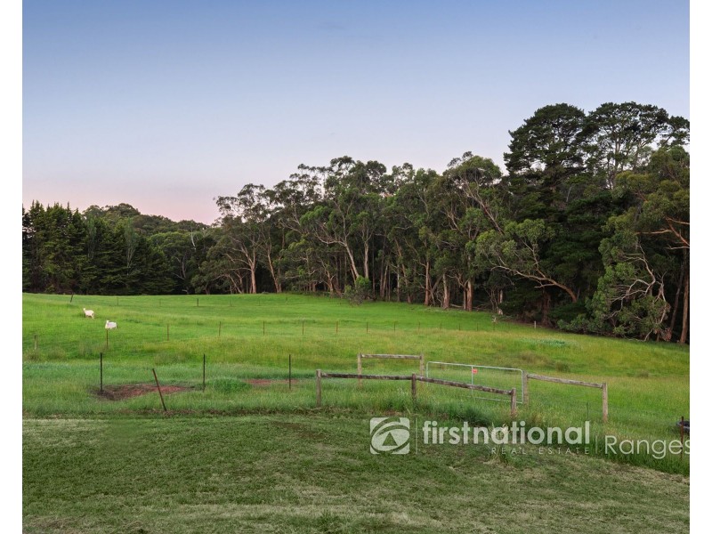 8 Kennedy Road, Avonsleigh VIC 3782