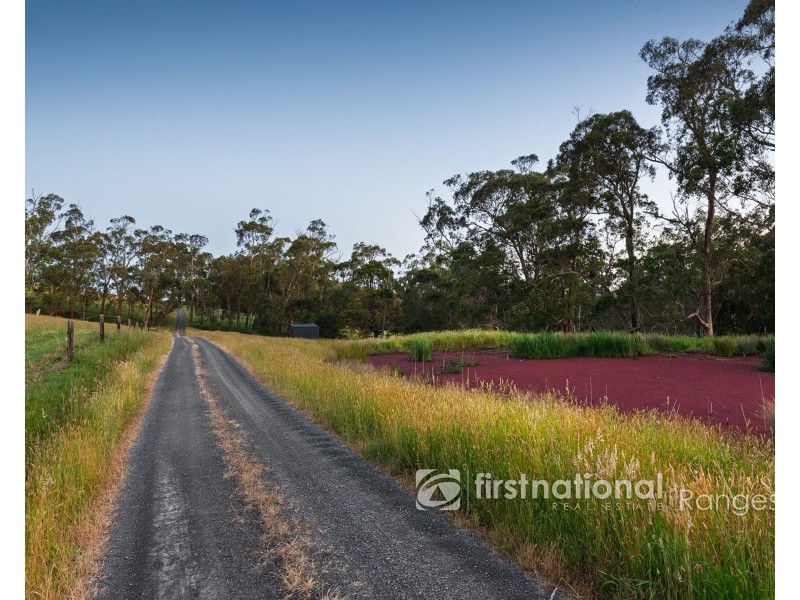 8 Kennedy Road, Avonsleigh VIC 3782