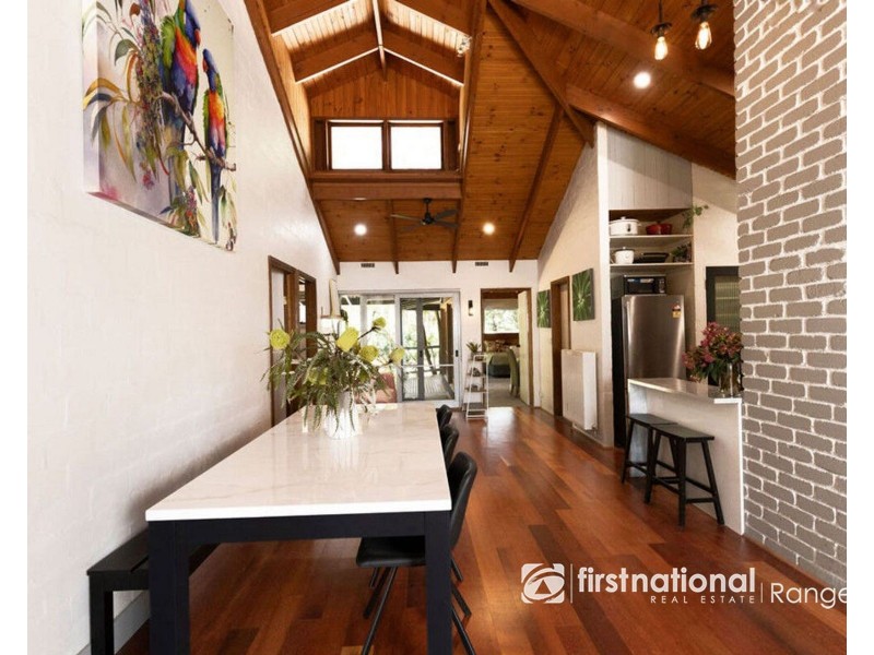 9 KITCHENER PARADE, Cockatoo VIC 3781