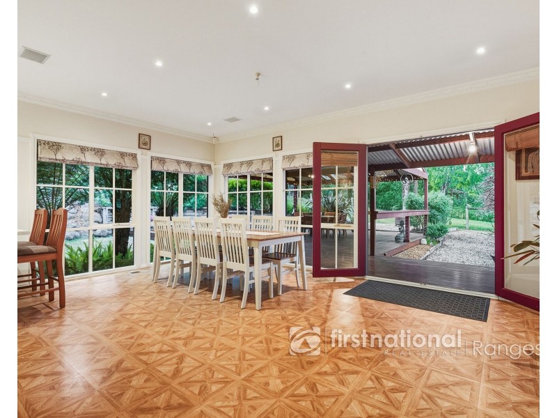 70 First Avenue, Cockatoo VIC 3781