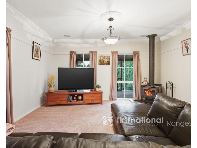 70 First Avenue, Cockatoo VIC 3781