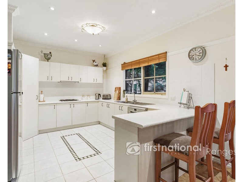 70 First Avenue, Cockatoo VIC 3781