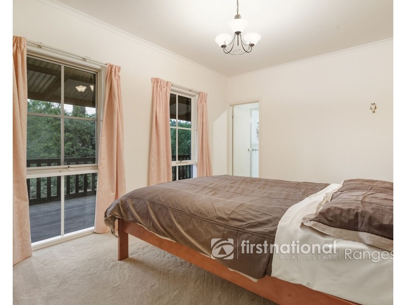 70 First Avenue, Cockatoo VIC 3781